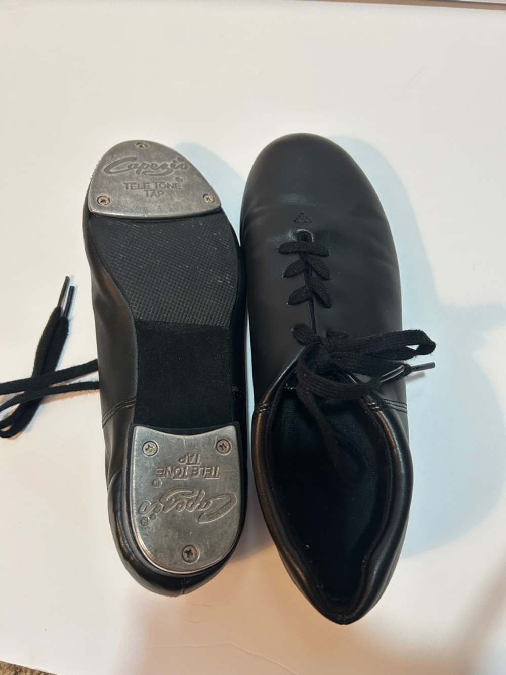 Women’s Capezio Black fluid series Tap Oxfords with Metal Taps